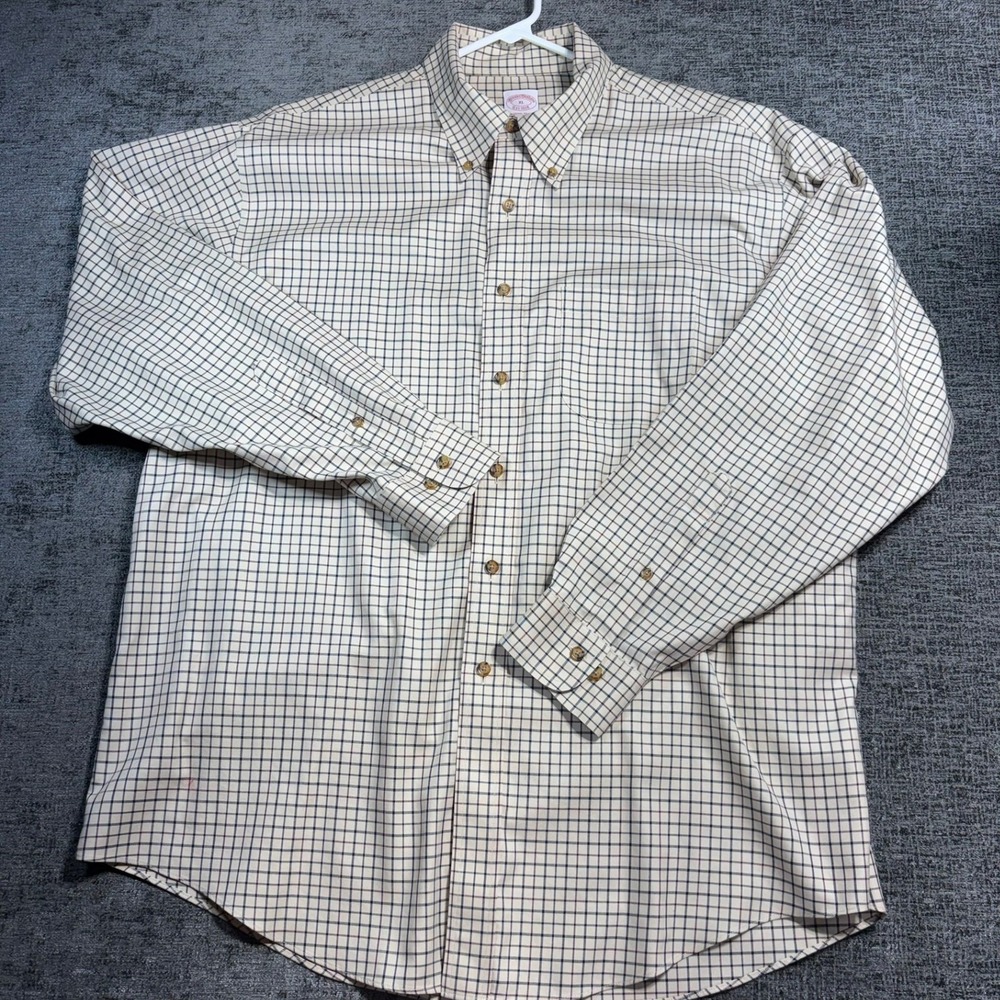 Brooks Brothers Button Down Shirt Mens XL Cream Tattersall Check Non-Iron Cotton